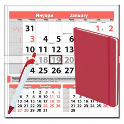 с химикалка и бележник